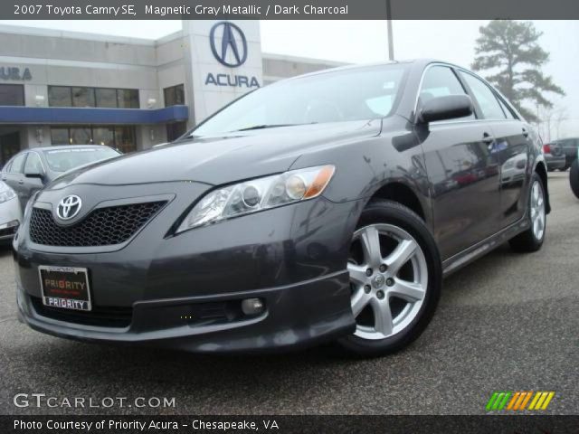 2007 Toyota Camry SE in Magnetic Gray Metallic