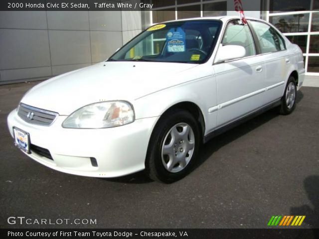 2000 Honda Civic EX Sedan in Taffeta White