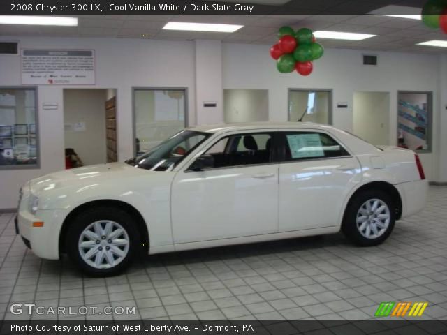 2008 Chrysler 300 LX in Cool Vanilla White