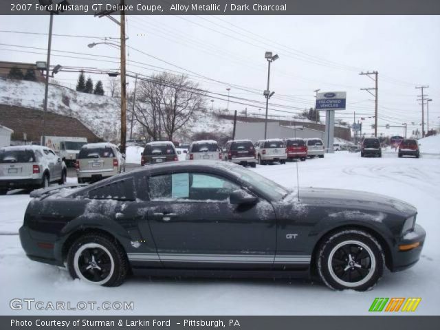 2007 Ford Mustang GT Deluxe Coupe in Alloy Metallic