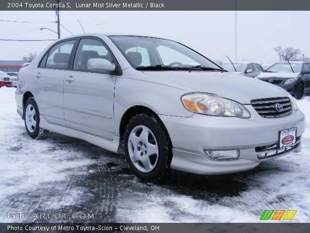 2004 Toyota Corolla S in Lunar Mist Silver Metallic