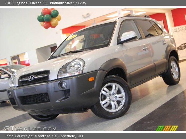 2008 Hyundai Tucson SE in Platinum Silver