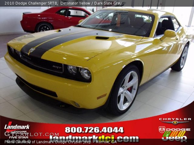 2010 Dodge Challenger SRT8 in Detonator Yellow