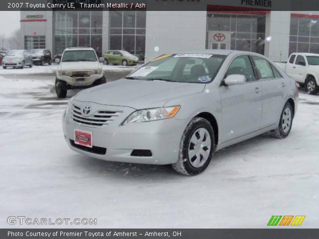 2007 Toyota Camry LE in Titanium Metallic