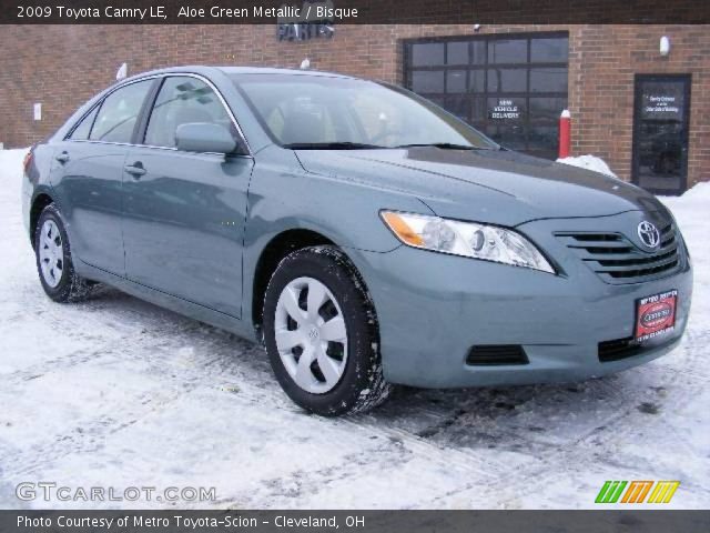 2009 Toyota Camry LE in Aloe Green Metallic