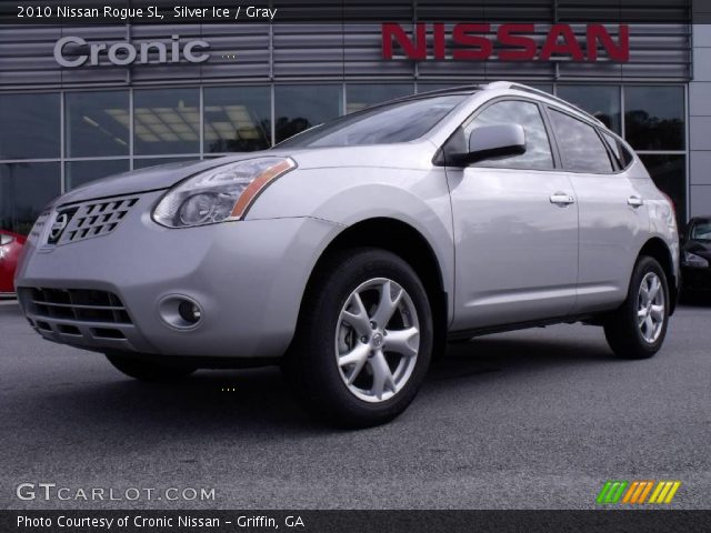 2010 Nissan Rogue SL in Silver Ice