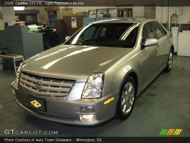2005 Cadillac STS V6 in Light Platinum