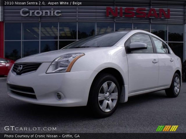 2010 Nissan Sentra 2.0 in Aspen White