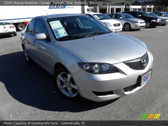2006 Mazda MAZDA3 i Sedan in Sunlight Silver Metallic