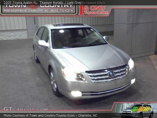 2005 Toyota Avalon XL in Titanium Metallic