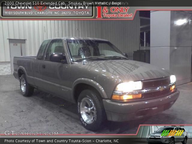 2000 Chevrolet S10 Extended Cab in Smokey Brown Metallic