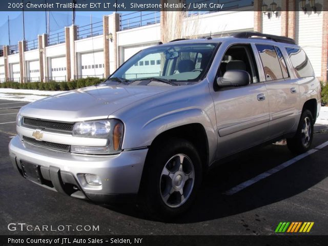2005 Chevrolet TrailBlazer EXT LT 4x4 in Silverstone Metallic