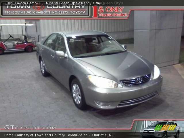 2005 Toyota Camry LE in Mineral Green Opalescent