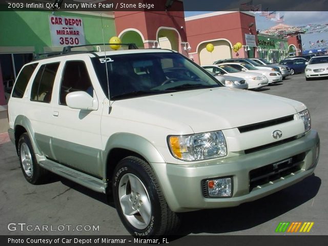 2003 Infiniti QX4  in Ivory White Pearl