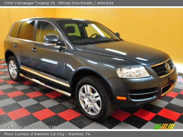 2006 Volkswagen Touareg V8 in Offroad Grey Metallic