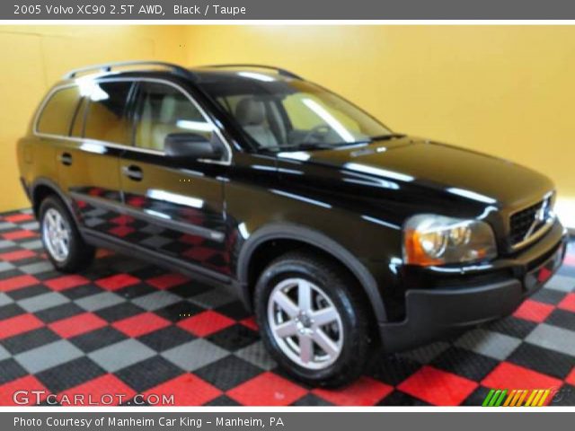 2005 Volvo XC90 2.5T AWD in Black