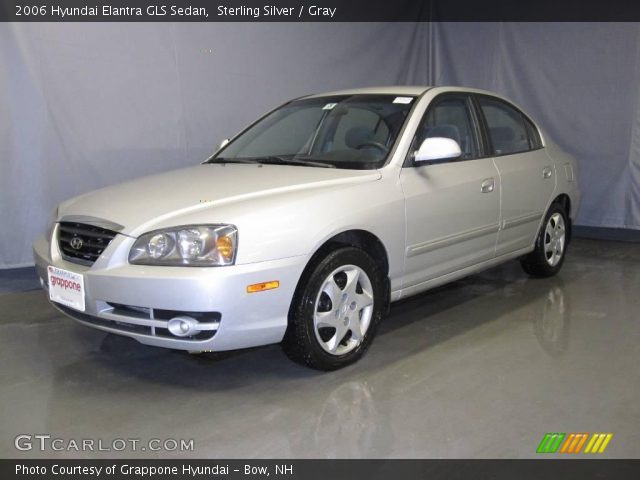 2006 Hyundai Elantra GLS Sedan in Sterling Silver