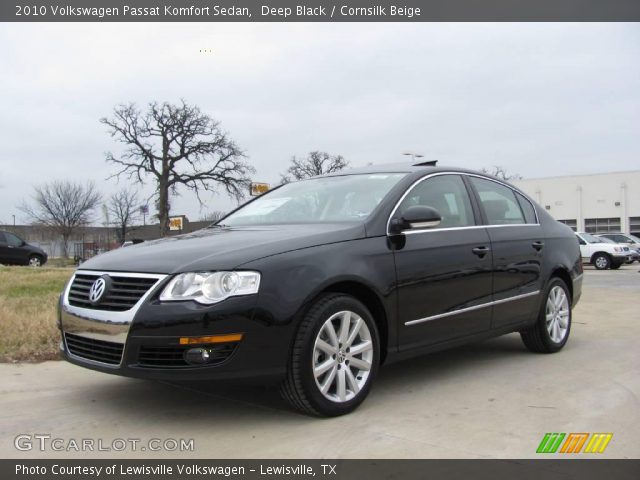 2010 Volkswagen Passat Komfort Sedan in Deep Black