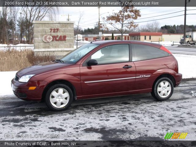 2006 Ford Focus ZX3 SE Hatchback in Dark Toreador Red Metallic