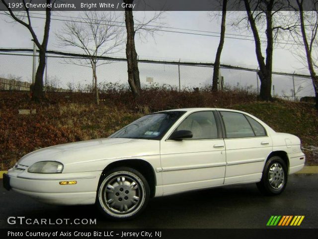 1995 Chevrolet Lumina  in Bright White