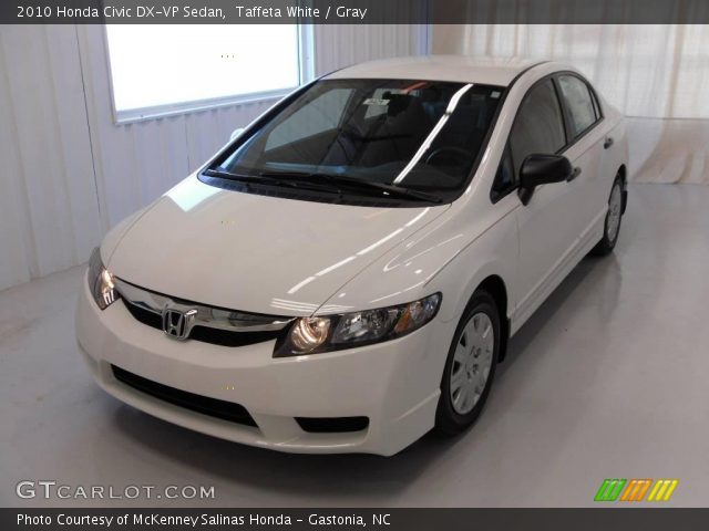 2010 Honda Civic DX-VP Sedan in Taffeta White