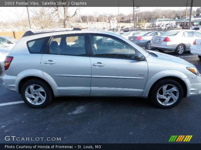 2003 Pontiac Vibe  in Satellite Silver