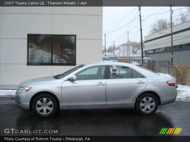 2007 Toyota Camry LE in Titanium Metallic