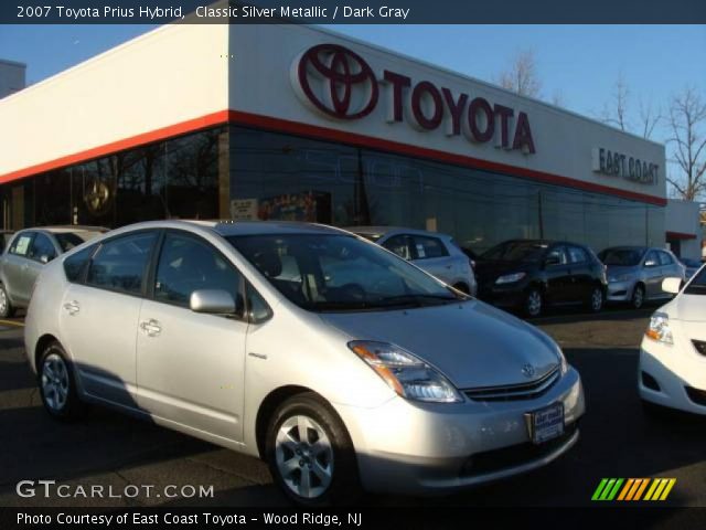 2007 Toyota Prius Hybrid in Classic Silver Metallic