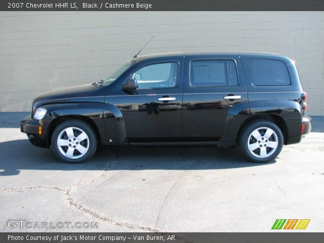 2007 Chevrolet HHR LS in Black
