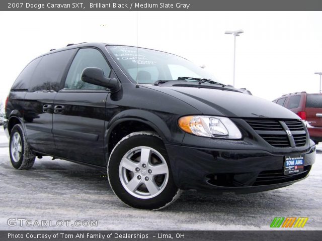 2007 Dodge Caravan SXT in Brilliant Black