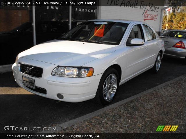 2007 Volvo S60 2.5T in Ice White