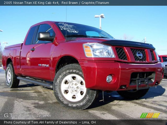 2005 Nissan Titan XE King Cab 4x4 in Red Brawn