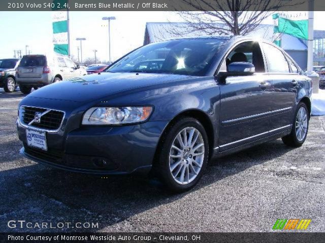 2010 Volvo S40 2.4i in Barents Blue Metallic
