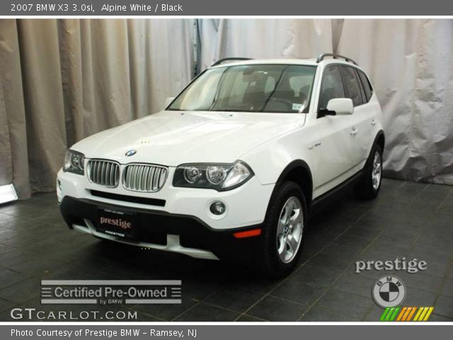 2007 BMW X3 3.0si in Alpine White