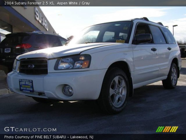 2004 Subaru Forester 2.5 XS in Aspen White