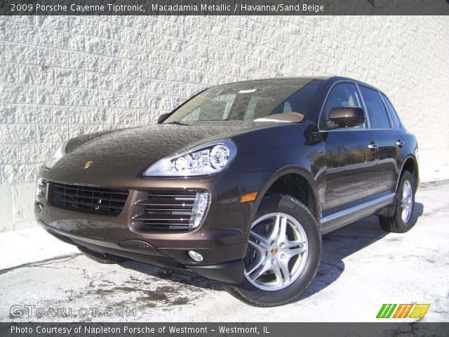 2009 Porsche Cayenne Tiptronic in Macadamia Metallic