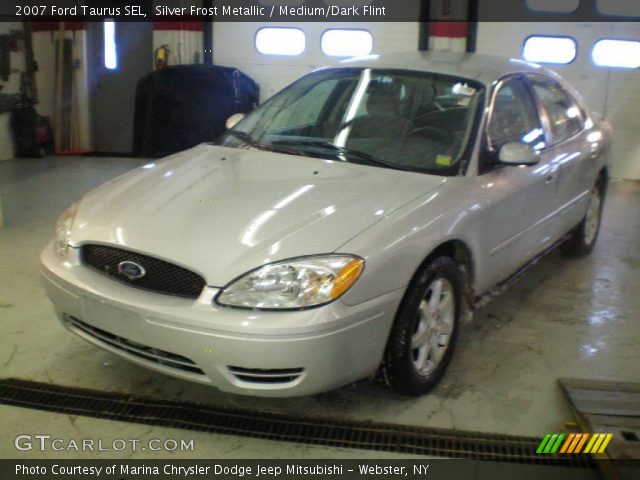 2007 Ford Taurus SEL in Silver Frost Metallic
