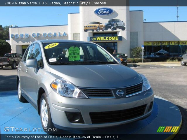 2009 Nissan Versa 1.8 SL Sedan in Magnetic Gray