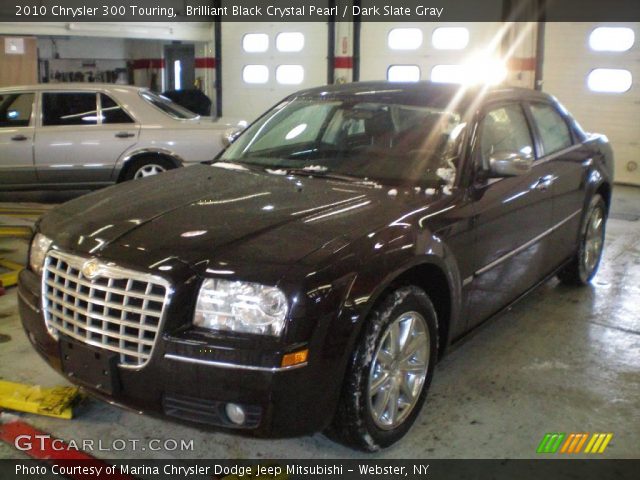 2010 Chrysler 300 Touring in Brilliant Black Crystal Pearl