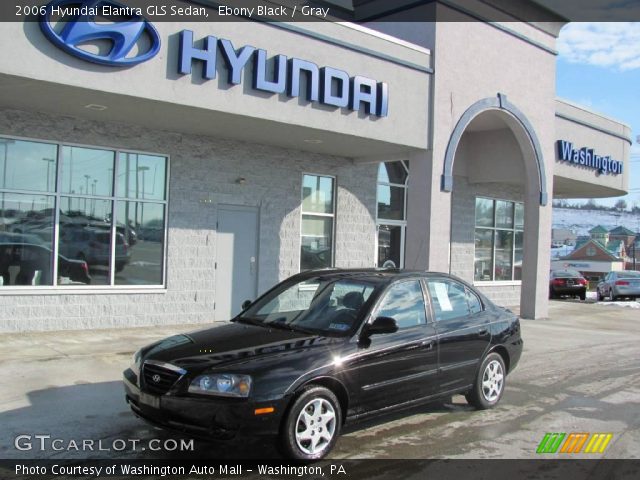 2006 Hyundai Elantra GLS Sedan in Ebony Black