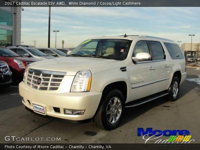 2007 Cadillac Escalade ESV AWD in White Diamond