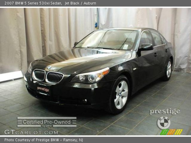 2007 BMW 5 Series 530xi Sedan in Jet Black