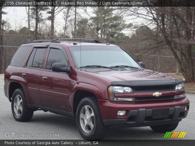 2005 Chevrolet TrailBlazer LT in Majestic Red Metallic
