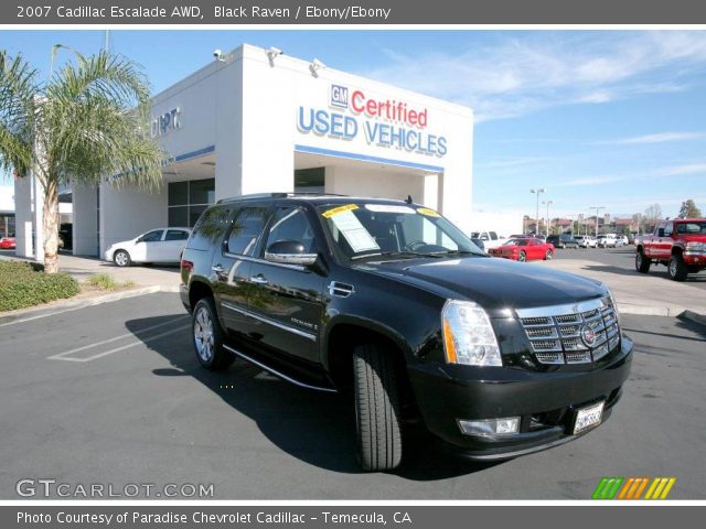 2007 Cadillac Escalade AWD in Black Raven