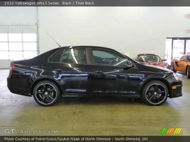 2010 Volkswagen Jetta S Sedan in Black