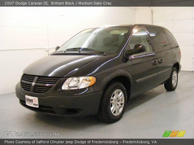 2007 Dodge Caravan SE in Brilliant Black