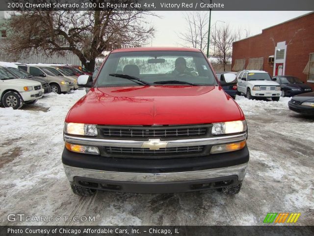 2000 Chevrolet Silverado 2500 LS Regular Cab 4x4 in Victory Red