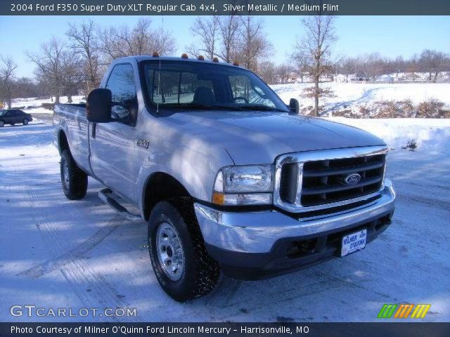 2004 Ford F350 Super Duty XLT Regular Cab 4x4 in Silver Metallic