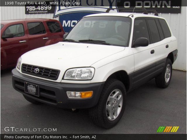1998 Toyota RAV4 4WD in White