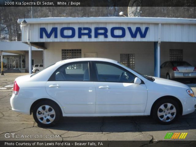 2008 Kia Spectra EX Sedan in White